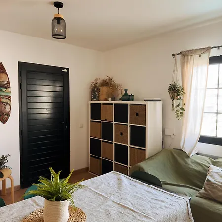 Surf&sleep Hostel Κοραλέχο