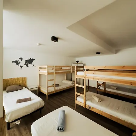 Surf&sleep Hostel